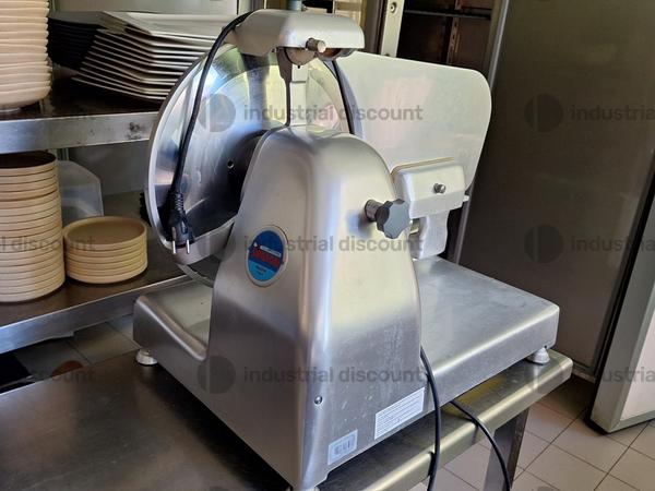 1#10085 Attrezzature ed arredo per ristorazione in vendita - foto 33