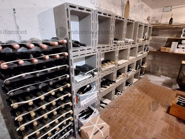 2#10085 Bottiglie di vino in vendita - foto 1