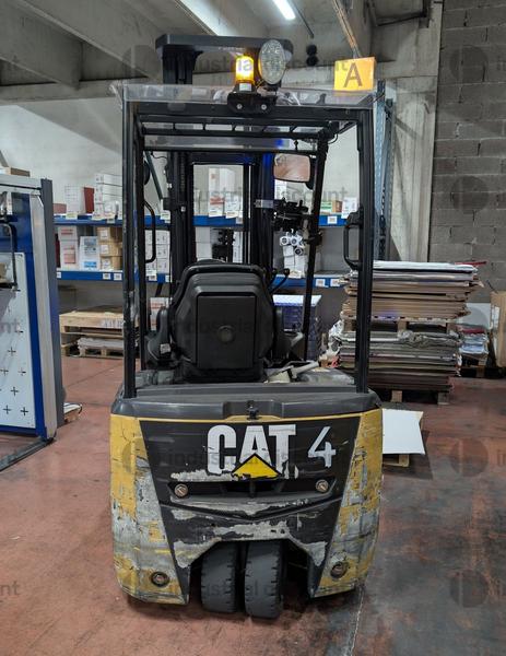 1#10086 Carrello elevatore Caterpillar LIFT TRUCK ETB21 in vendita - foto 4