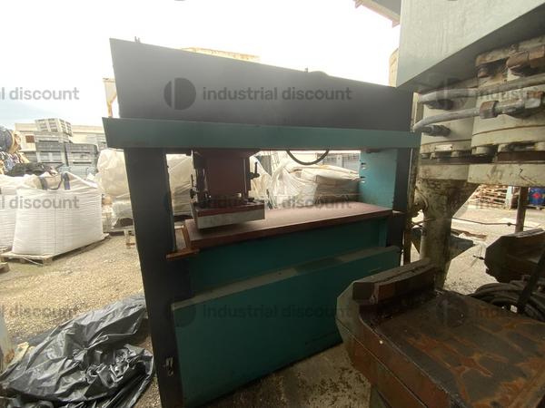1#10089 Macchinari e prodotti finiti per settore calzaturiero in vendita - foto 29