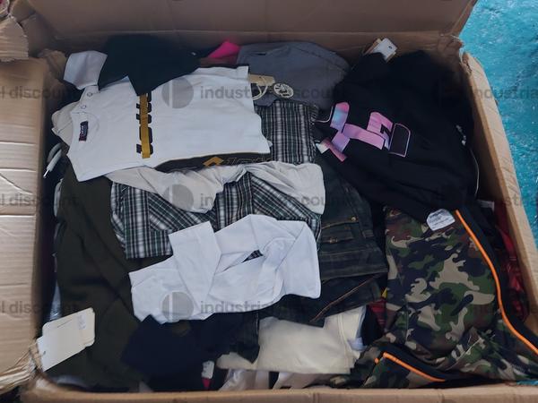 2#10090 Rimanenze di magazzino di abbigliamento in vendita - foto 3