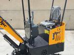 Image 9 - JPC HT 12 crawler mini excavator - Lot 17 (Auction 10091)