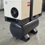 Image 11 - Silenced compressor with dryer - Lot 4 (Auction 10091)