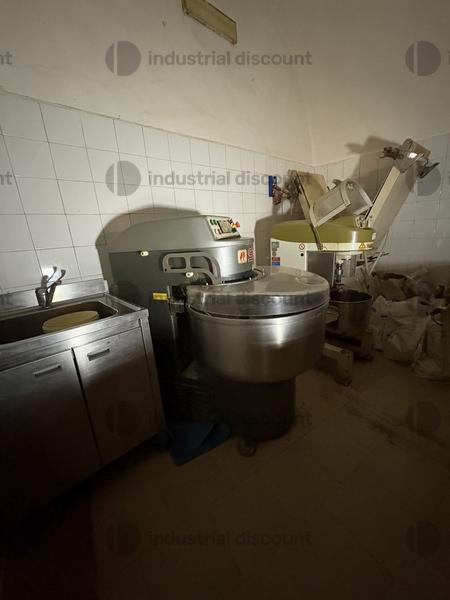 2#10098 Stock di attrezzature e arredi per panificio in vendita - foto 11