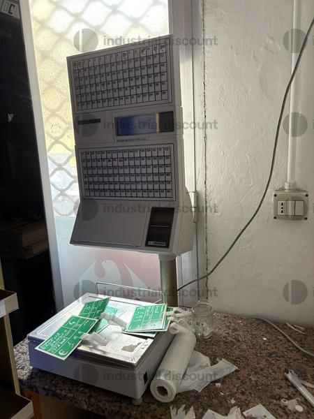 4#10098 Stock di attrezzature e arredi per supermercato in vendita - foto 19