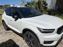Volvo XC40 passenger car - Lot 8 (Auction 10098)