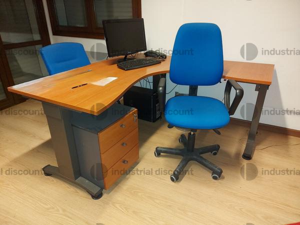 1#10107 Arredo da ufficio ed attrezzature elettroniche d'ufficio in vendita - foto 12