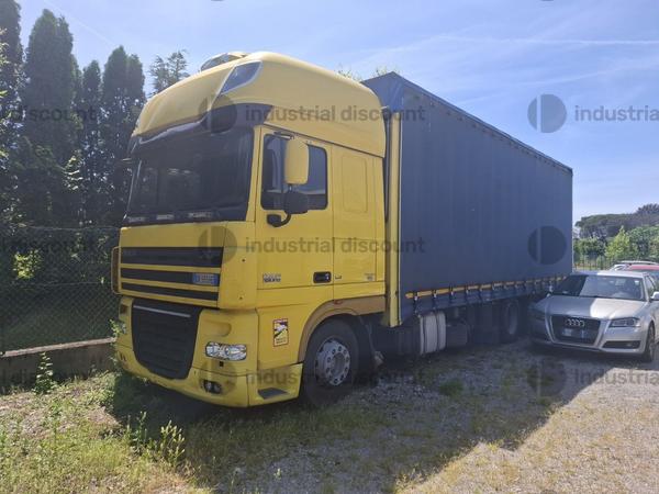 4#10109 Autocarro DAF XF105 in vendita - foto 1