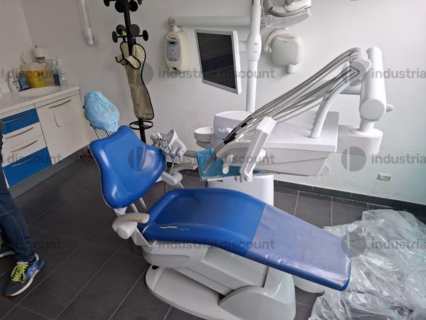 1#10115 Macchinari ed arredamento per studio odontoiatrico in vendita - foto 1