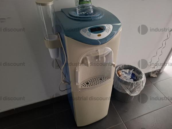 1#10115 Macchinari ed arredamento per studio odontoiatrico in vendita - foto 3