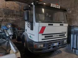 Autocarri Fiat Iveco miniescavatore Takeuchi  minipala Bobcat attrezzature cantiere - Lotto 0 (Asta 10133)