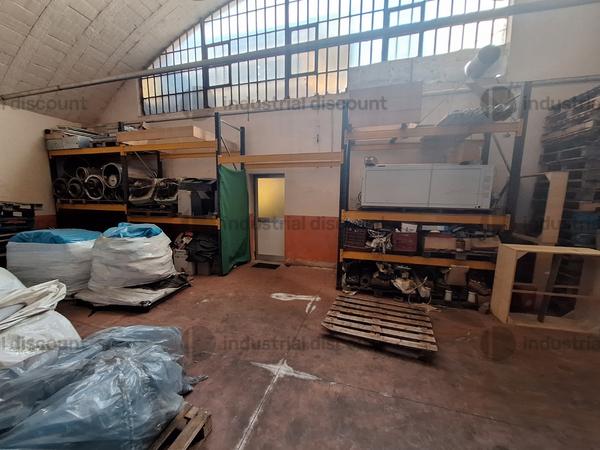 3#10139 Scaffalature e materiale idraulico in vendita - foto 5