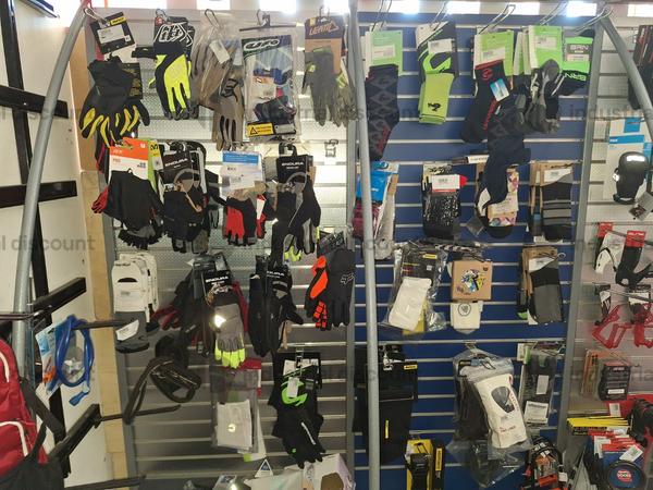 20#10154 Abbigliamento e accessori da ciclismo in vendita - foto 12