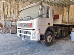 Trattore stradale Volvo FM12 460 - Lotto 24 (Asta 10158)