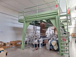 Filati prodotti finiti macchinari confezionamento furgone Renault carrello elevatore Still - Lotto 0 (Asta 10164)