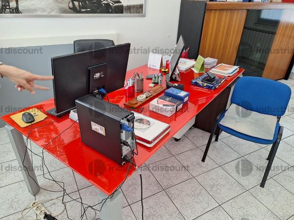 4#10164 Arredi e attrezzatura varia da ufficio in vendita - foto 2