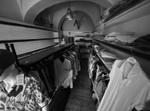 Immagine 9 - Capi di abbigliamento e tessuti - Lotto 1 (Asta 10166)