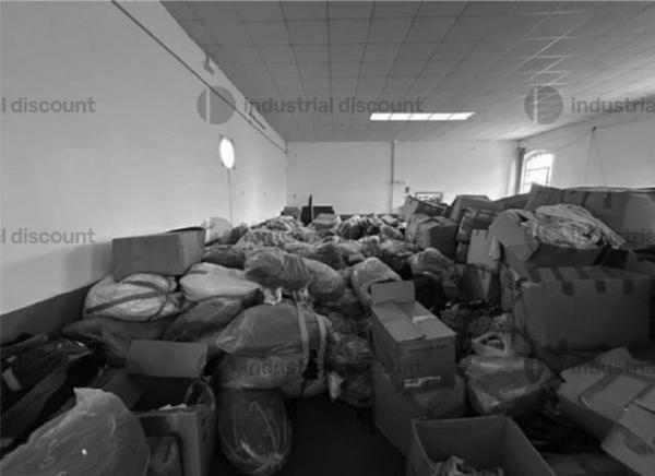 1#10166 Capi di abbigliamento e tessuti in vendita - foto 3