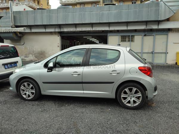 1#10175 Autovettura Peugeot 207 in vendita - foto 2