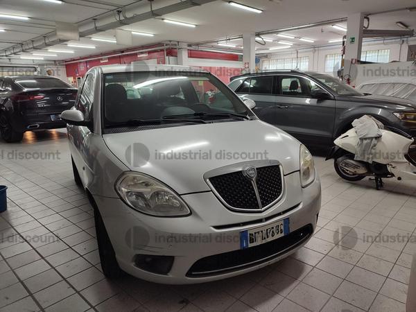 3#10175 Autovettura Lancia Y in vendita - foto 1