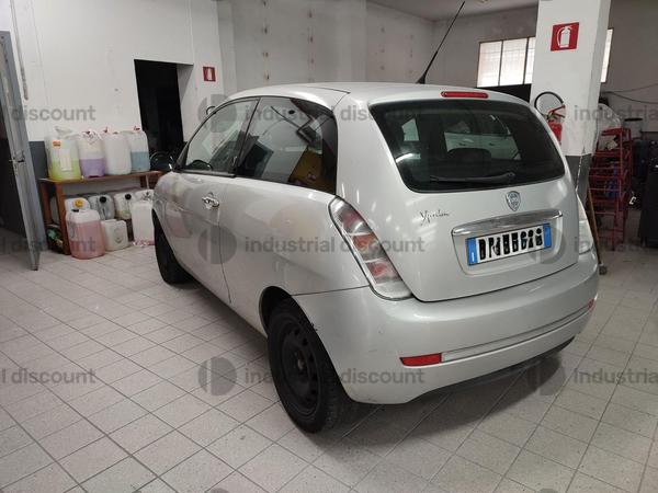 3#10175 Autovettura Lancia Y in vendita - foto 3