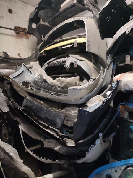 4#10175 Ricambi per autoveicoli in vendita - foto 3