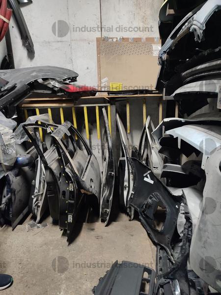 4#10175 Ricambi per autoveicoli in vendita - foto 4