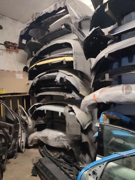 4#10175 Ricambi per autoveicoli in vendita - foto 5