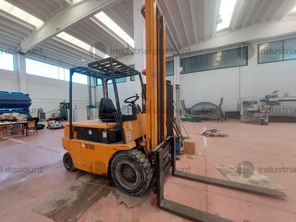 1#10178 Macchine, attrezzature da lavoro e rimanenze varie in vendita - foto 38