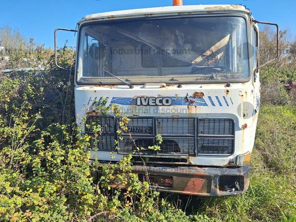 Autocarri in vendita
