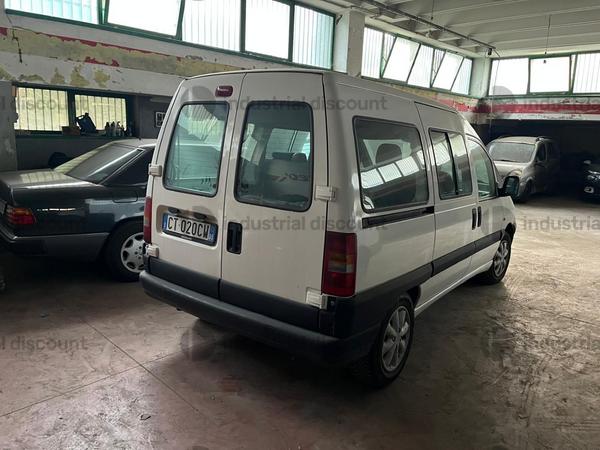1#10185 Automobile Citroën, Furgone Mercedes e Furgone Citroën Berlingo in vendita - foto 4