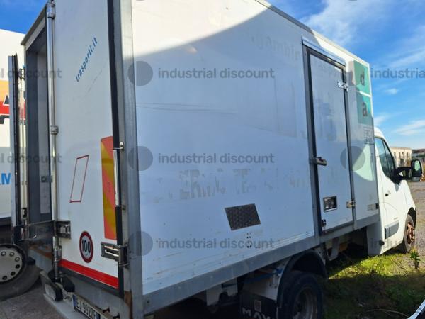 13#10195 Furgone isotermico RENAULT TRUCKS R3500 in vendita - foto 4