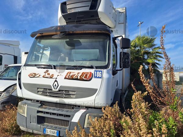 14#10195 Furgone isotermico RENAULT TRUCKS 310DXI con sponda caricatrice in vendita - foto 2