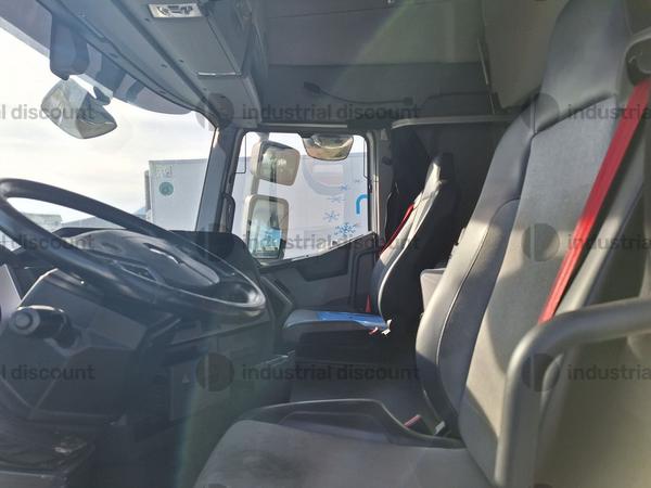 25#10195 Trattore stradale RENAULT T480 in vendita - foto 4