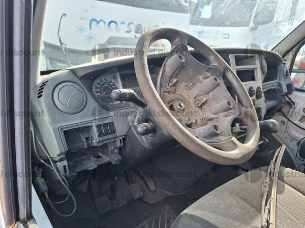 27#10195 Furgone Isotermico IVECO 35C13 in vendita - foto 6