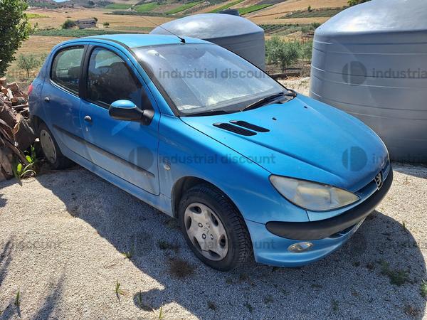 1#10205 Autovettura Peugeot 206 HDI in vendita - foto 1
