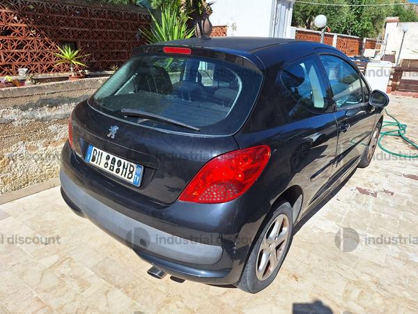 2#10205 Autovettura Peugeot 206 in vendita - foto 4