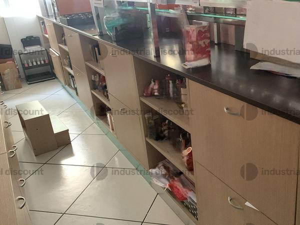1#10207 Invito a offrire scaffalature e arredi di profumeria in vendita - foto 31