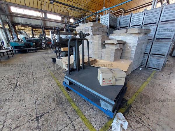 7#10213 Sabbiatrici, Macchine per confezionamento e Attrezzature per la pesa in vendita - foto 4