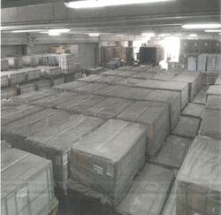 Piastrelle e arredi ufficio - Lotto 1 (Asta 10221)