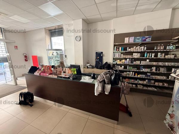 1#10238 Articoli di profumeria igiene personale trucchi ed accessori vari in vendita - foto 30