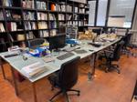 Immagine 14 - Arredamento da ufficio e attrezzatura elettronica - Lotto 2 (Asta 10242)