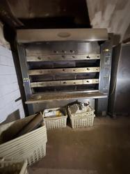 Stock di attrezzature e arredi per panificio - Lotto 0 (Asta 10252)
