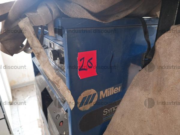 11#10261 Attrezzatura elettronica, meccanica, scaffalature in vendita - foto 12