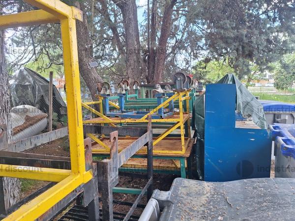 11#10261 Attrezzatura elettronica, meccanica, scaffalature in vendita - foto 45
