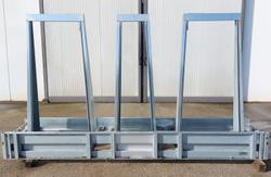 Easel for large slabs - Lot 16 (Auction 10277)