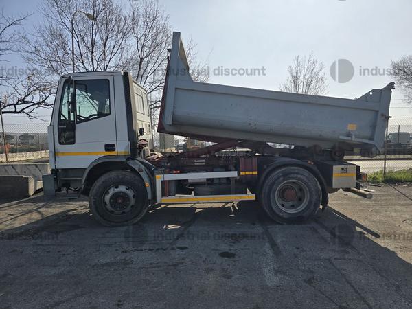 21#10282 Autocarro Iveco in vendita - foto 1