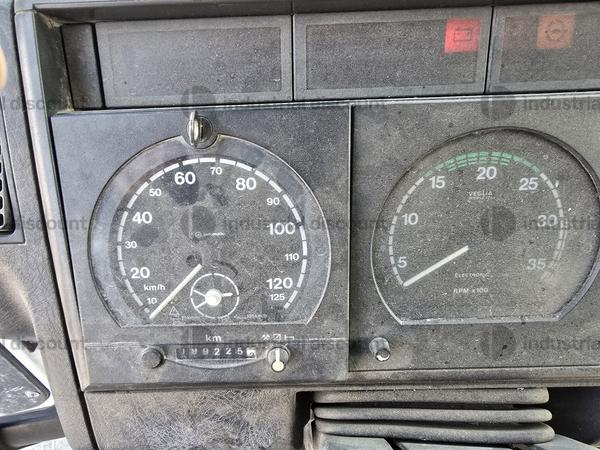 21#10282 Autocarro Iveco in vendita - foto 4