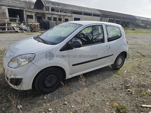 4#10282 Autovettura Renault Twingo in vendita - foto 2