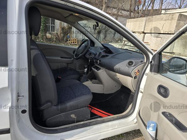 4#10282 Autovettura Renault Twingo in vendita - foto 3